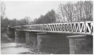 Bestand:Spoorbrug.jpg